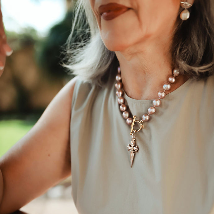 Las Perlas y sus Personalidades: Escoge la Joya Perfecta para Mamá