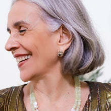 Cargar imagen en el visor de la galería, Arete San Jorge plata 950