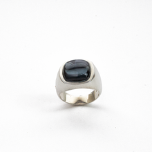 Cargar imagen en el visor de la galería, Anillo Signet Hematita plata 950