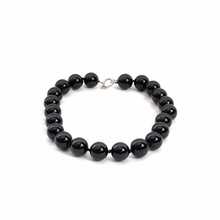 Cargar imagen en el visor de la galería, Collar Ónix 18mm con broche plata 950