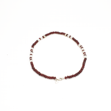 Cargar imagen en el visor de la galería, Collar Granate y Piedra Luna, plata 950