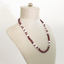 Cargar imagen en el visor de la galería, Collar Granate y Piedra Luna, plata 950