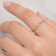 Cargar imagen en el visor de la galería, Anillo Ligero Infinito plata 950