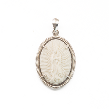 Cargar imagen en el visor de la galería, Dije Virgen Guadalupe Hueso mediana. plata 950