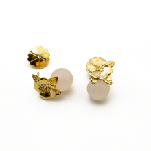 Cargar imagen en el visor de la galería, Arete Roseta Cuarzo Rosa plata 950