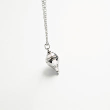 Cargar imagen en el visor de la galería, Cadena Dije Trompo plata 950