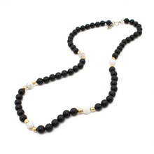 Cargar imagen en el visor de la galería, Collar Ónix Howlite plata 950