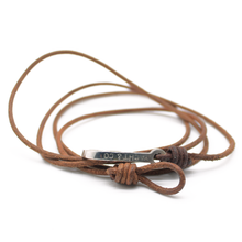 Cargar imagen en el visor de la galería, Pulsera Anzuelo plata 950.