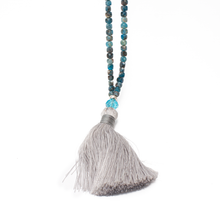 Cargar imagen en el visor de la galería, Collar Largo Hepatita plata 950