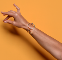 Cargar imagen en el visor de la galería, Dije Mandala plata 950