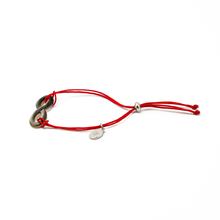 Cargar imagen en el visor de la galería, Pulsera Infinito Hilo Rojo y Broche plata 950