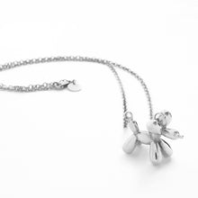 Cargar imagen en el visor de la galería, Dije perrito globo plata 950 - Joyeria Cristina Fernandez