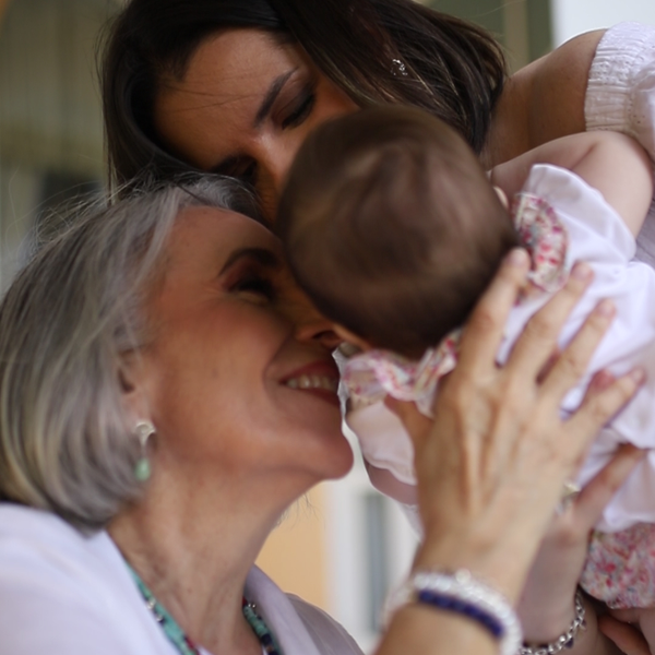Joyas Heredadas: Tesoros que Pasan de Generación en Generación
