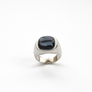 Anillo Signet Hematita plata 950