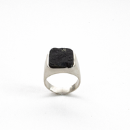Anillo Signet Pirita en Pizarra, plata 950