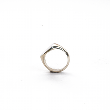 Cargar imagen en el visor de la galería, Anillo Signet Liso, plata 950
