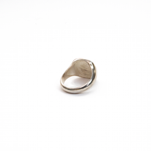 Cargar imagen en el visor de la galería, Anillo Signet Liso, plata 950

