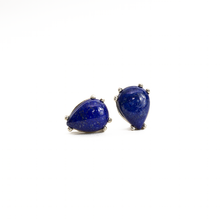 Cargar imagen en el visor de la galería, Arete Broquel Lapislázuli Gota, plata 950
