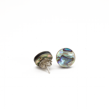 Cargar imagen en el visor de la galería, Arete Broquel Redondo Abulón, plata 950
