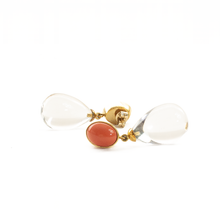 Cargar imagen en el visor de la galería, Arete coral con Cristal de Roca, oro 14k
