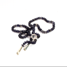 Cargar imagen en el visor de la galería, Collar Corbatero Ionita, plata 950

