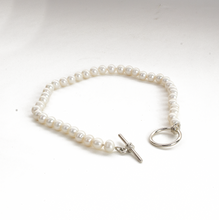 Cargar imagen en el visor de la galería, Collar Perla Broche SS, plata 950
