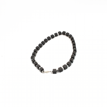 Cargar imagen en el visor de la galería, Collar Ónix Cuadrado, plata 950
