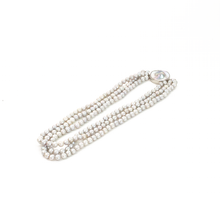 Cargar imagen en el visor de la galería, Collar 3 hilos Perla gris Niko, plata 950
