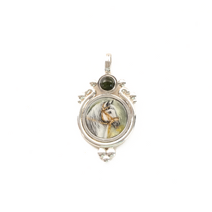 Dije Caballo Pintado Cabujon Jade plata 950