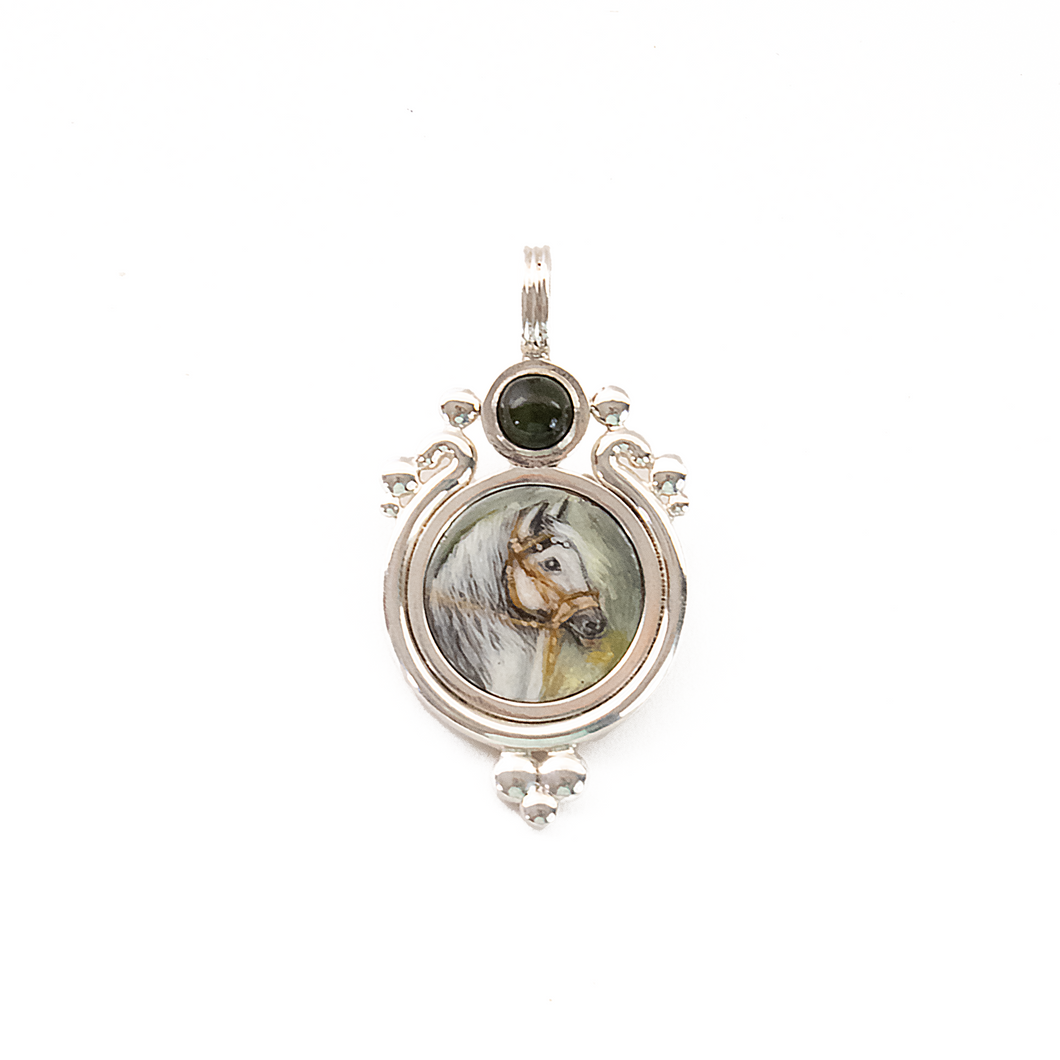 Dije Caballo Pintado Cabujon Jade plata 950