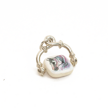 Cargar imagen en el visor de la galería, Dije Caballo y Herradura plata 950
