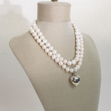 Cargar imagen en el visor de la galería, Collar 2 Hilos Perlas Corazón, plata 950
