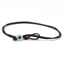 Cargar imagen en el visor de la galería, Pulsera ojo turco hilo - Joyeria Cristina Fernandez
